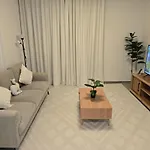 Shiro Elegant Living