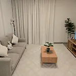 Shiro Elegant Living