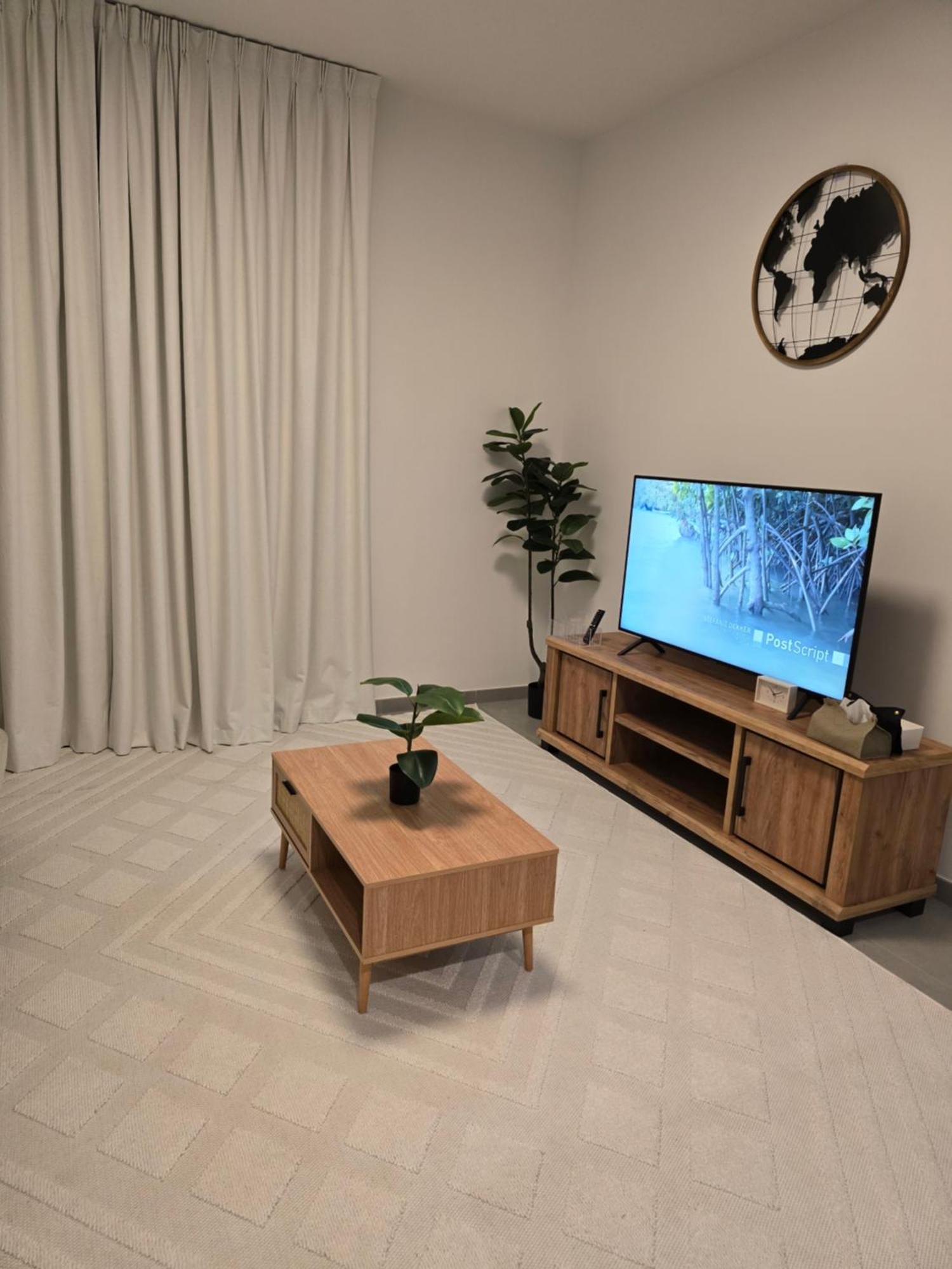 Shiro Elegant Living *