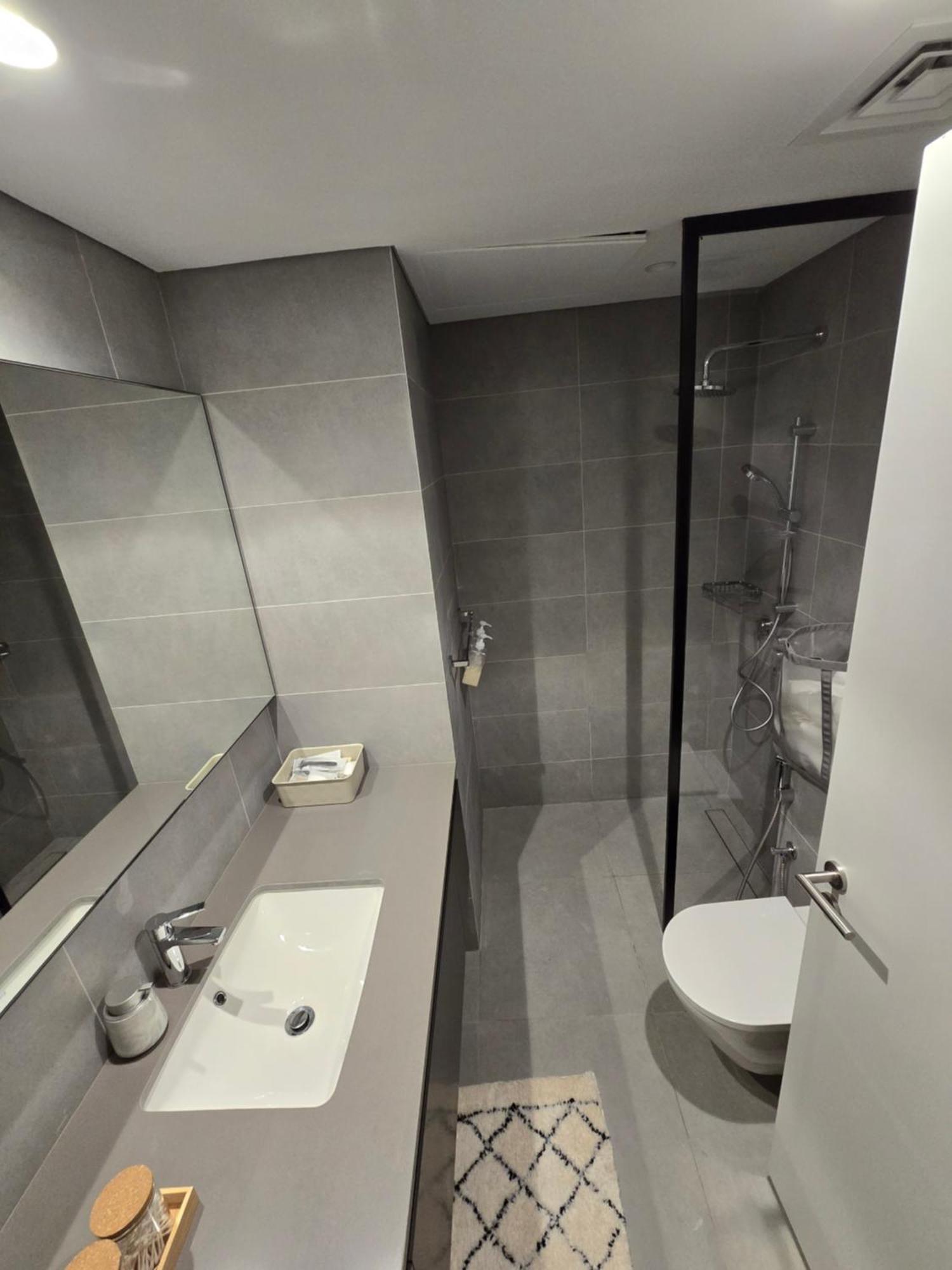 Shiro Elegant Living Apartment